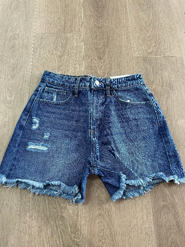 Jessica mom shorts
