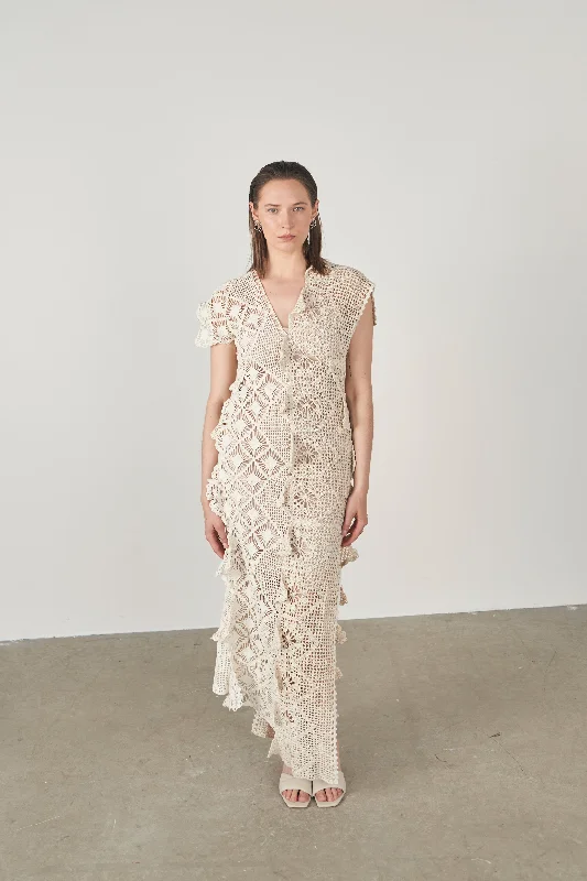 Apyna Sustainable crocheted white dress