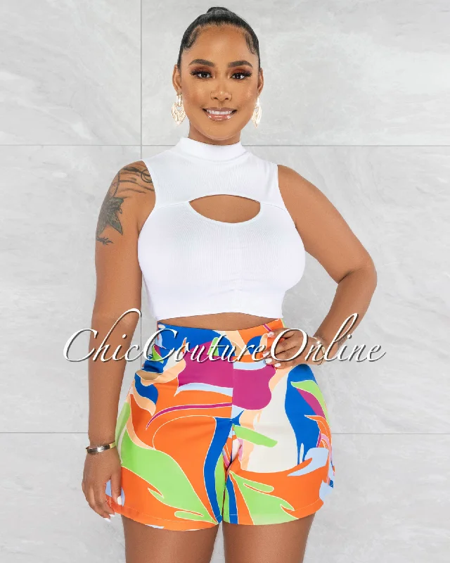 Leviana Multi-Color Print Pleated Shorts