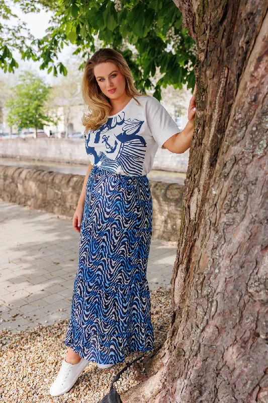 Wave Print Long Skirt in Navy